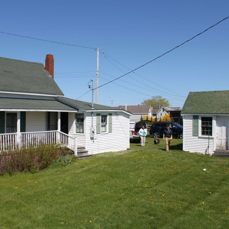 Bailey Island Rental Cottage Backyard
