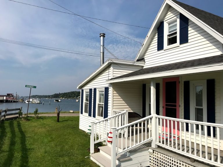 Bailey Island Rental Cottage Waterfront